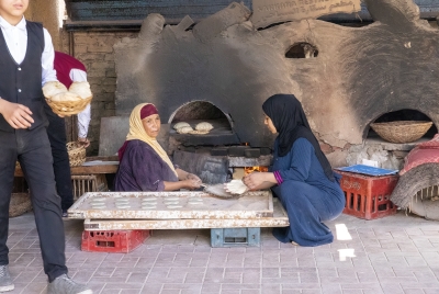 Making Pita Bread Memphis Egypt